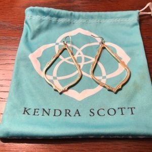 Good Kendra Scott Sophia drip earrings